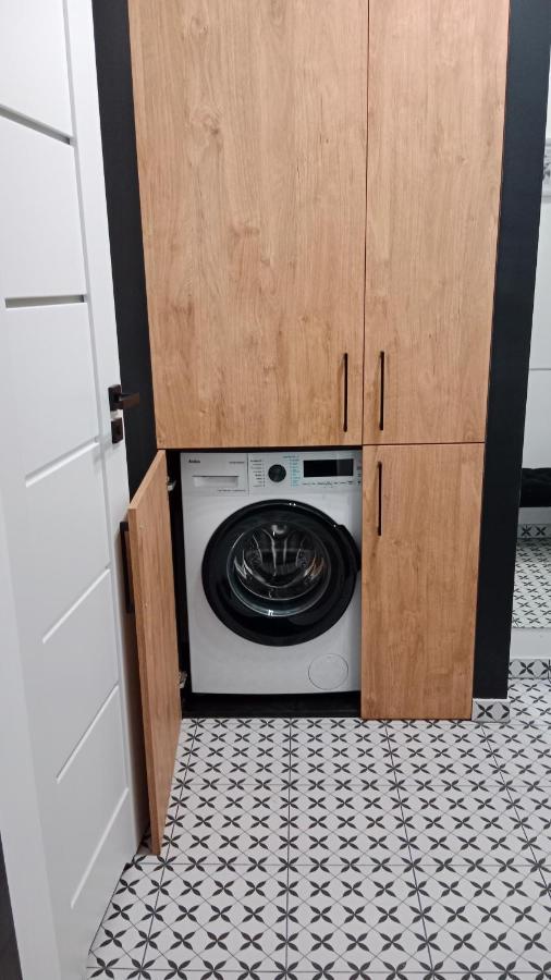 Apartament Dwupokojowy Ostrowiec Swietokrzyski Luaran gambar