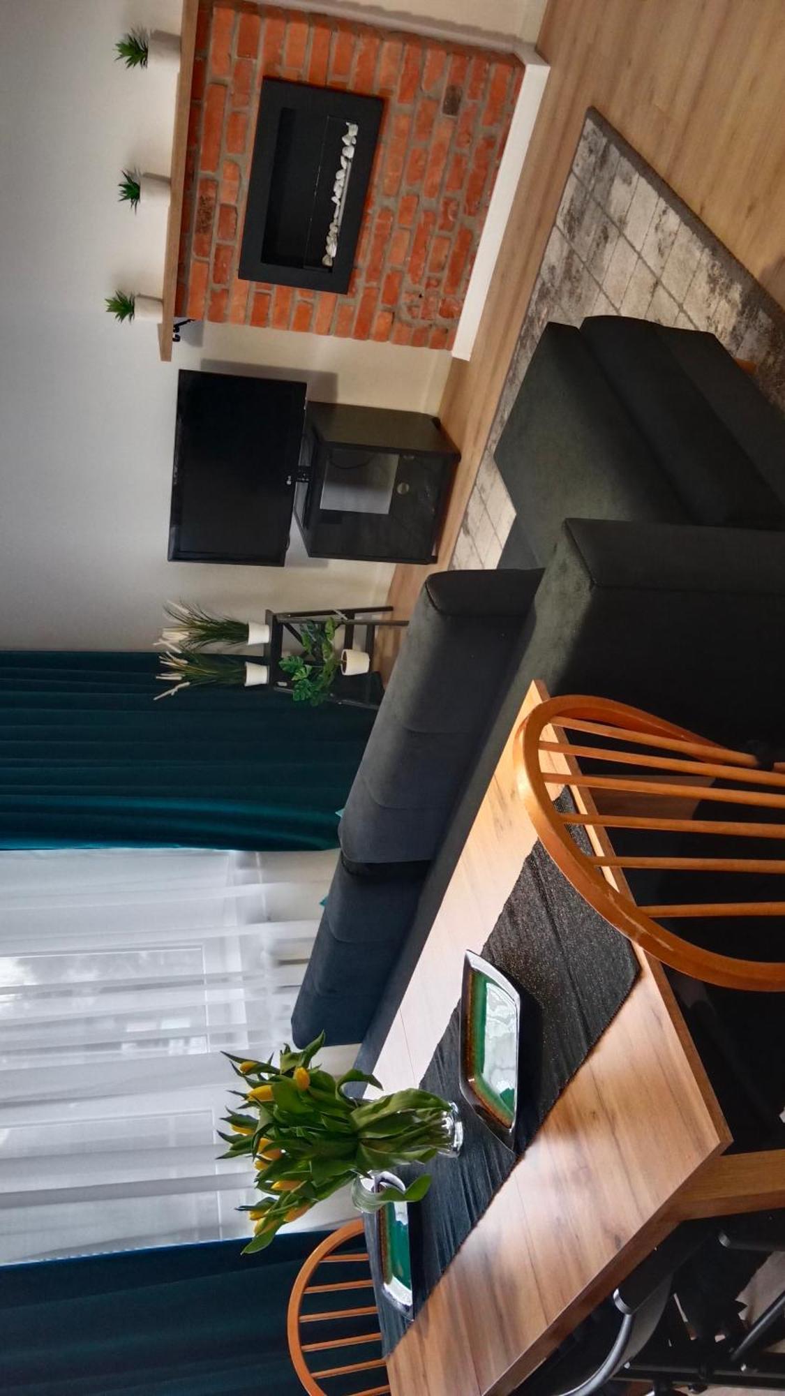 Apartament Dwupokojowy Ostrowiec Swietokrzyski Luaran gambar
